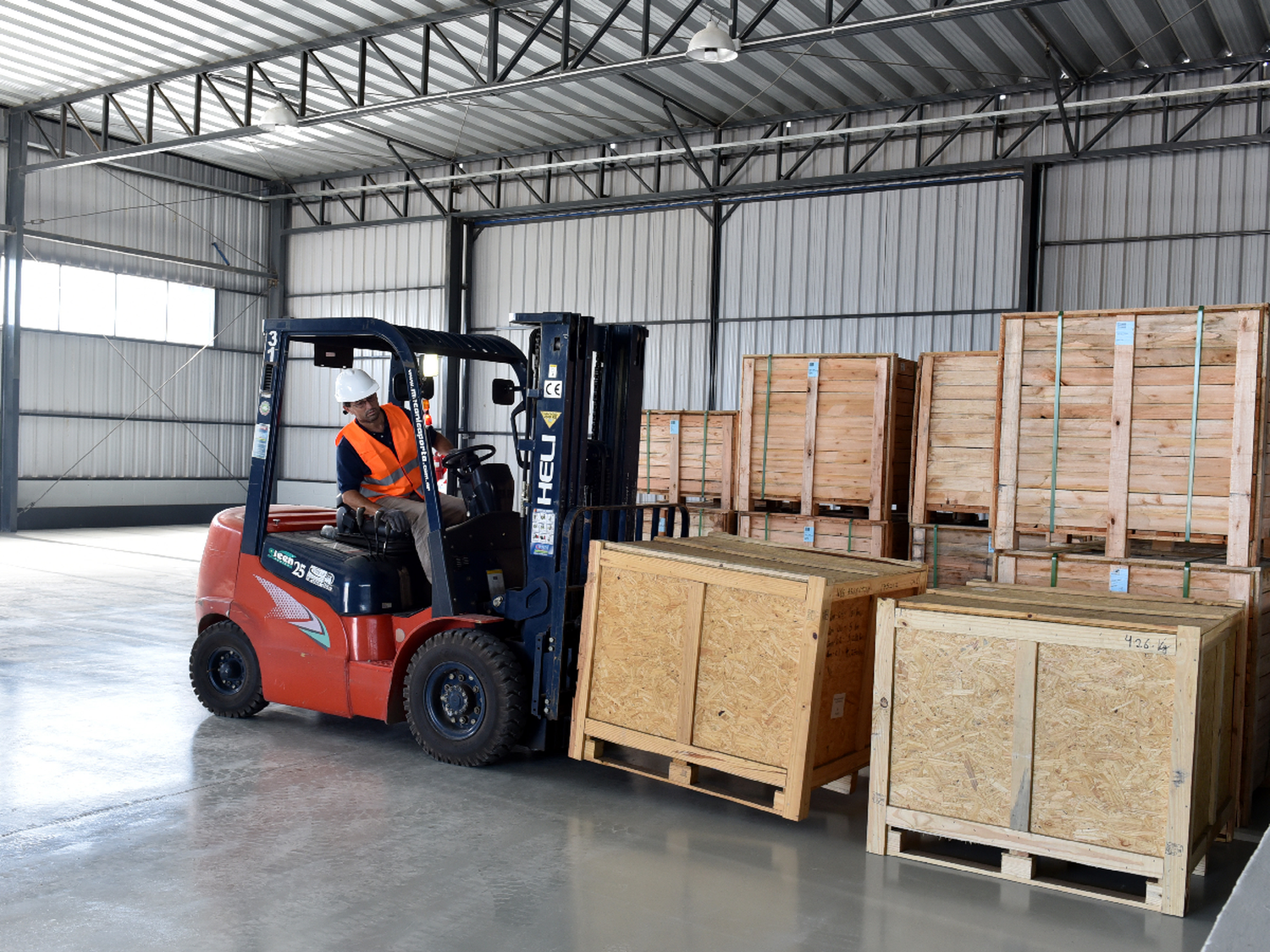 En dos meses, 345 importaciones contra 128 exportaciones pasaron por la “aduana” de San Francisco