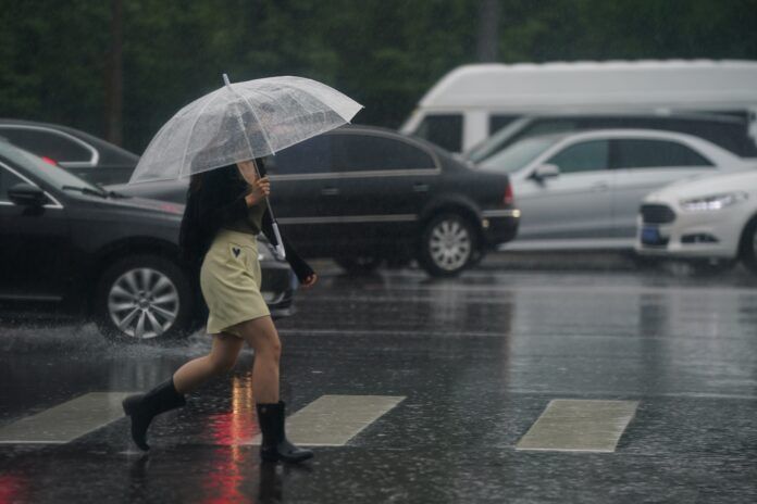 El sur bonaerense complicado por avance de tormentas: rige una alerta amarilla