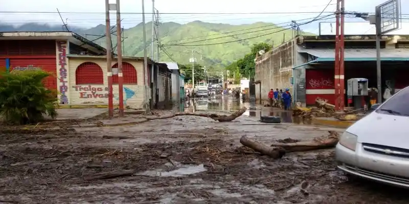 RÍO El LIMÓN: persiste la emergencia y exigen atender necesidades de los afectados