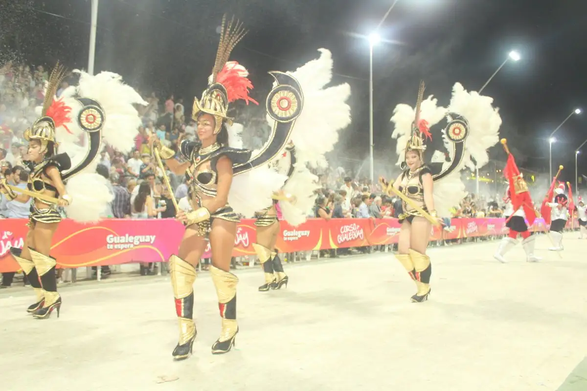 Corsos 2025
Divertida tercera noche de los Corsos de Gualeguay
