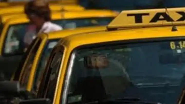 Proponen que las radiollamadas seas optativas para taxistas