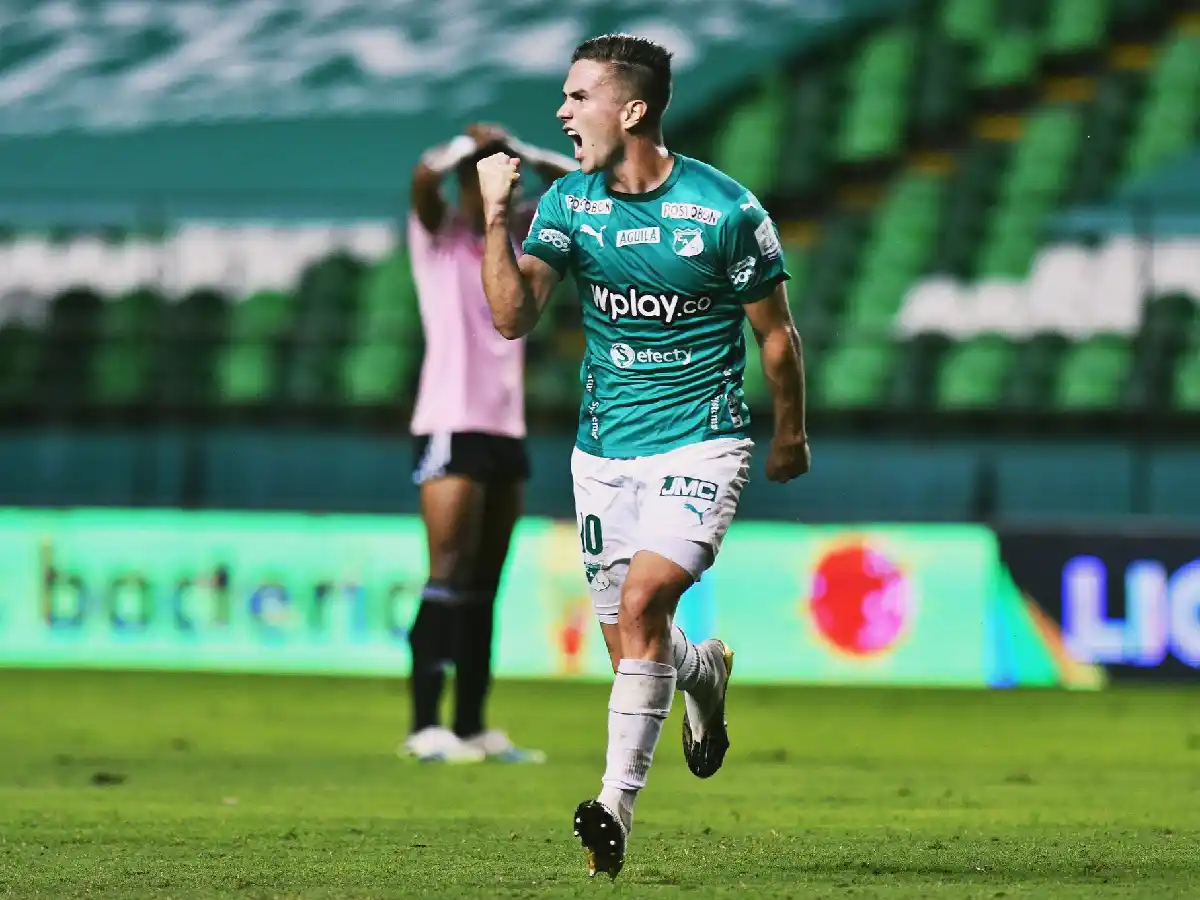 River sigue interesado en sumar al enganche Palavecino