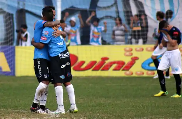 All Boys aprovechó un error y festejó