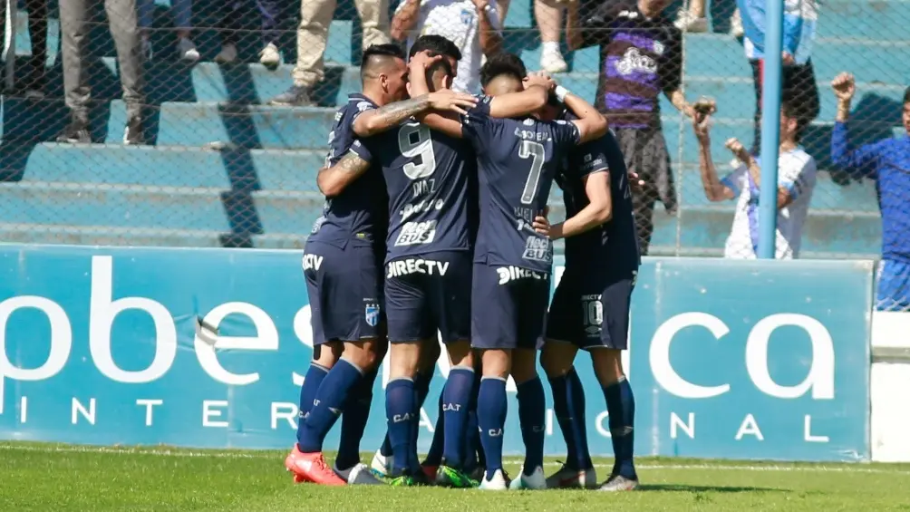 Atlético Tucumán le ganó a Arsenal