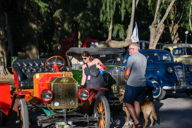Se viene el “Chascomús Classic Motor Show 2026” frente a la laguna