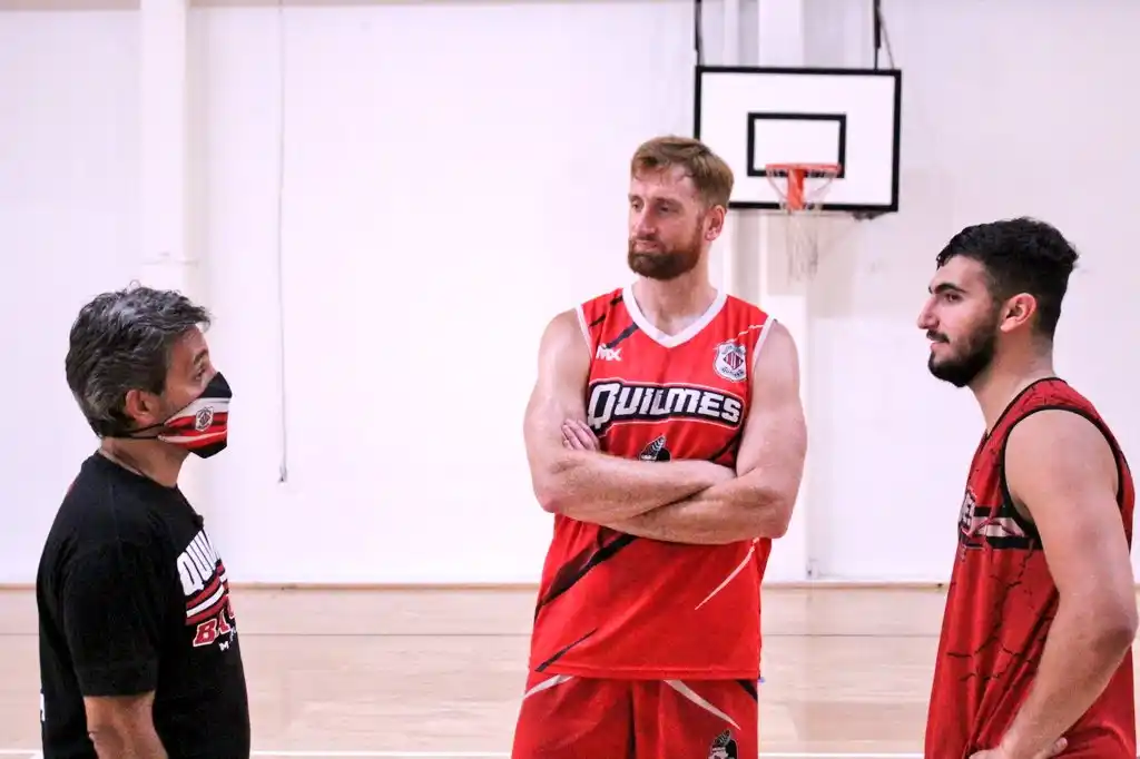 Sebastián Maffia: “Tenemos que cuidar a los jugadores porque es algo que nunca vivimos”