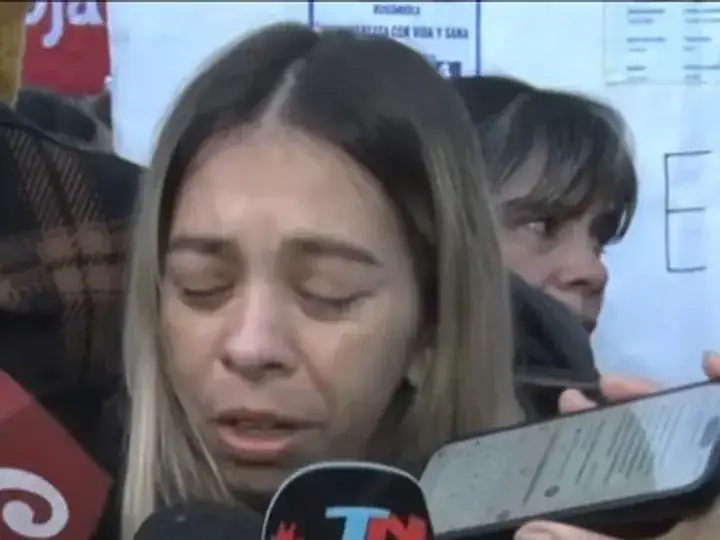 Melisa, la madre de la menor buscada.