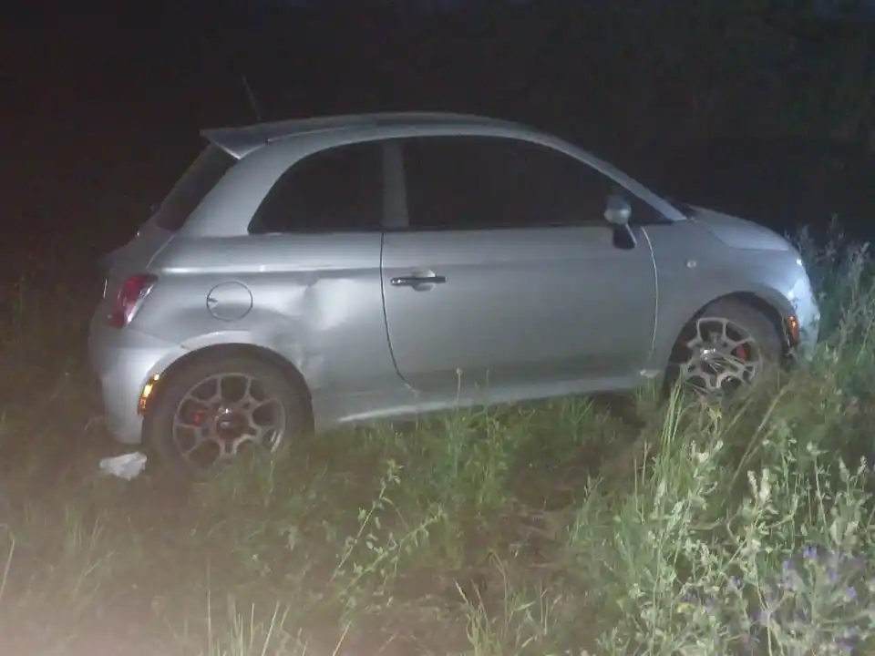 Despiste de un automóvil en Ruta 12: tres ocupantes resultaron ilesos en Médanos