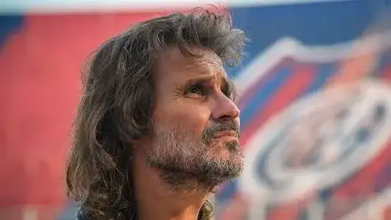 Insúa vuelve a San Lorenzo: tercer ciclo para el gallego