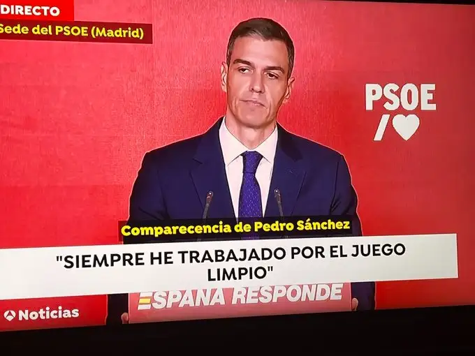 Por televisión. Sánchez habla desde la sede del PSOE esta tarde.