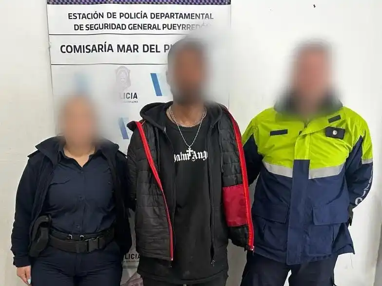 Aquiles había sido robado esta mañana en Victoriano Montes al 100.