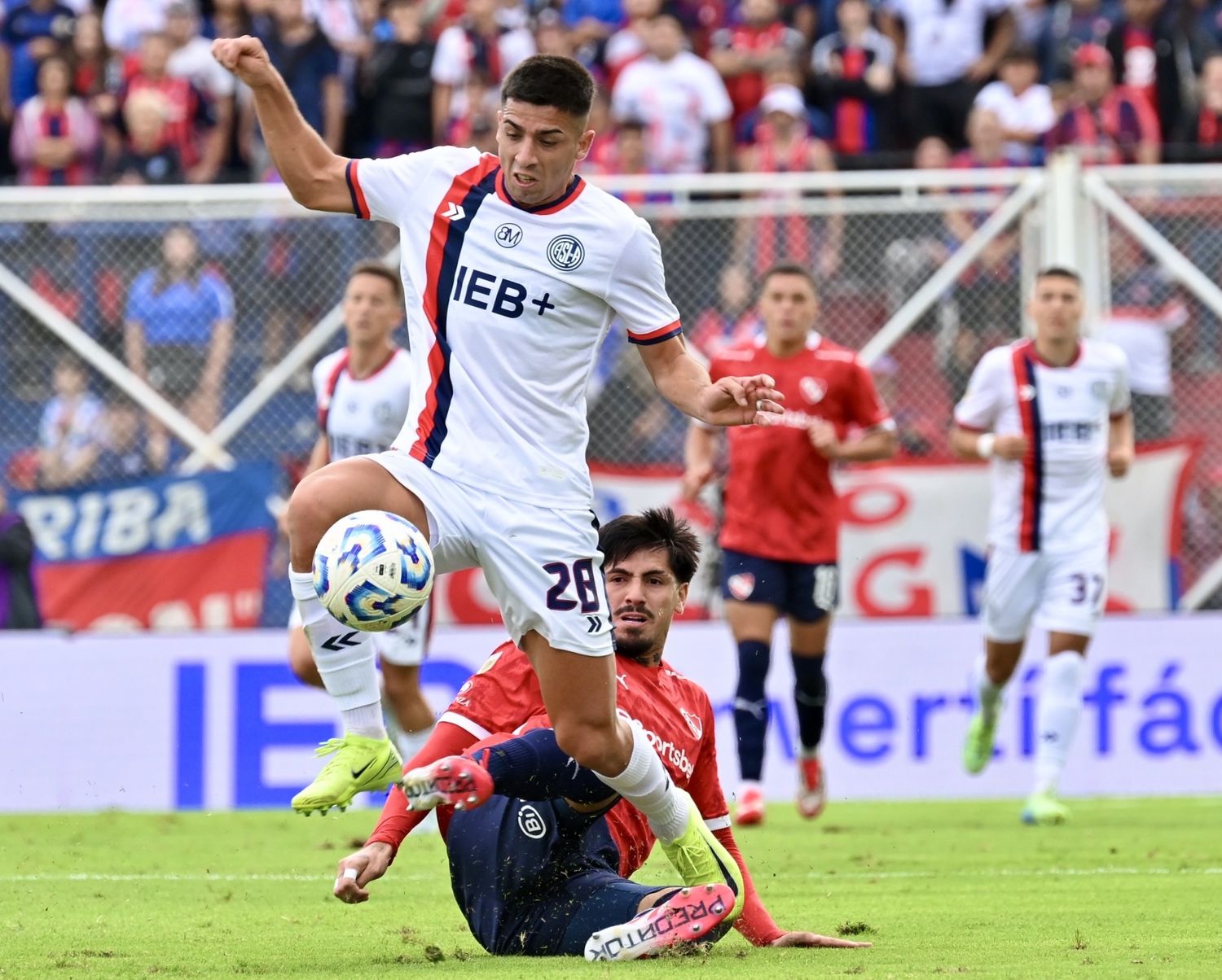 Argentinos-San Lorenzo, en un duelo prometedor