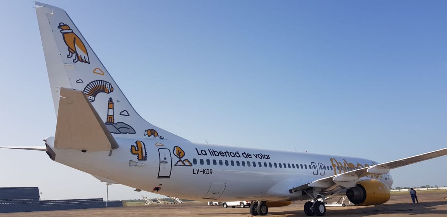 Flybondi’s Setback: Argentinian Low-Cost Carrier Grounds Part of its Fleet amid Currency Exchange Challenges