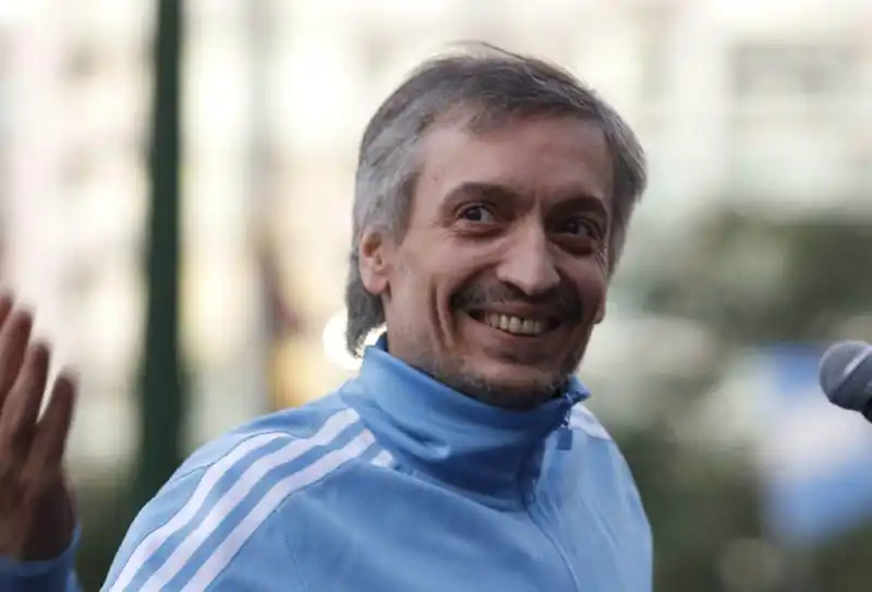 Máximo Kirchner informó detalles de su operación tras ser atendido en La Plata