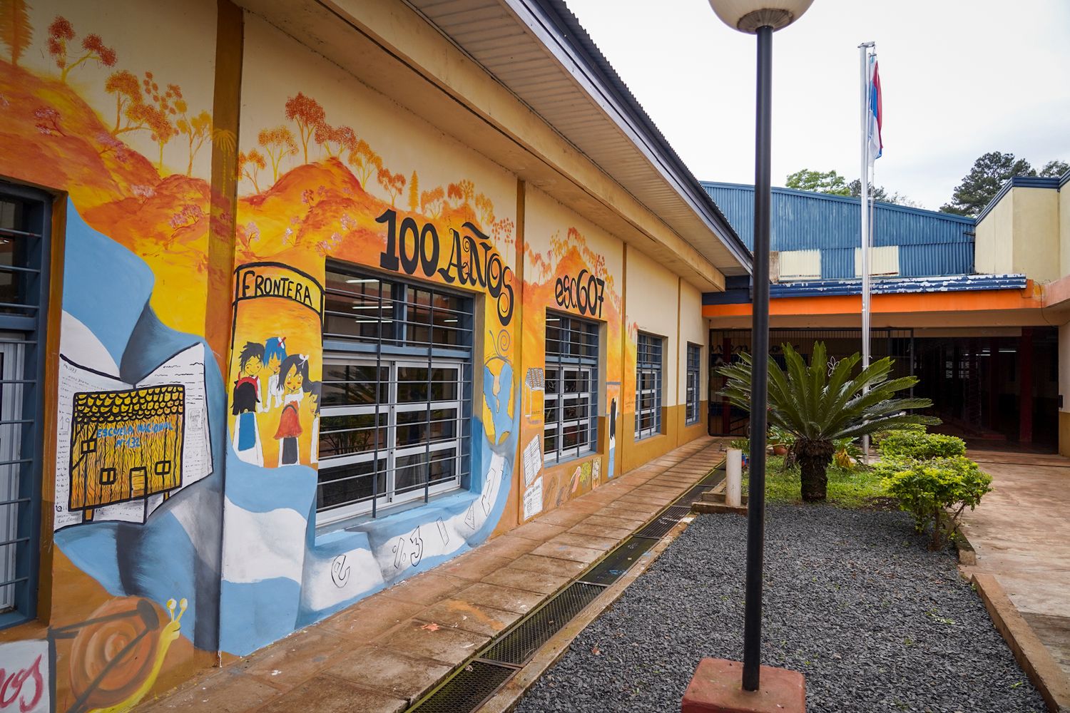 Se celebró los 100 años de la Escuela de Frontera 607 en Montecarlo