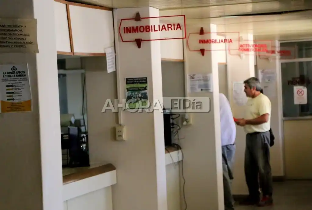 Un golpe al bolsillo: Las tasas municipales del 2023 llegarán con un aumento del 92%