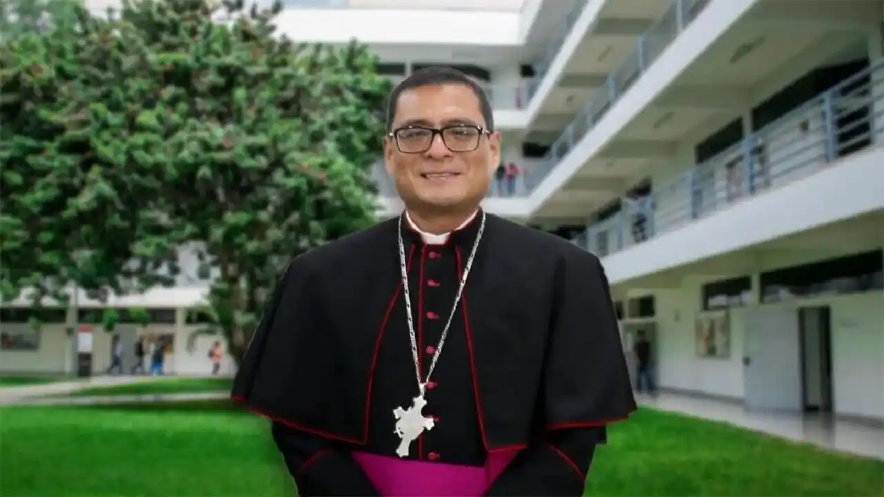 El obispo de Chiclayo, en Perú, manifiesta su emoción por la elección del Papa León XIV