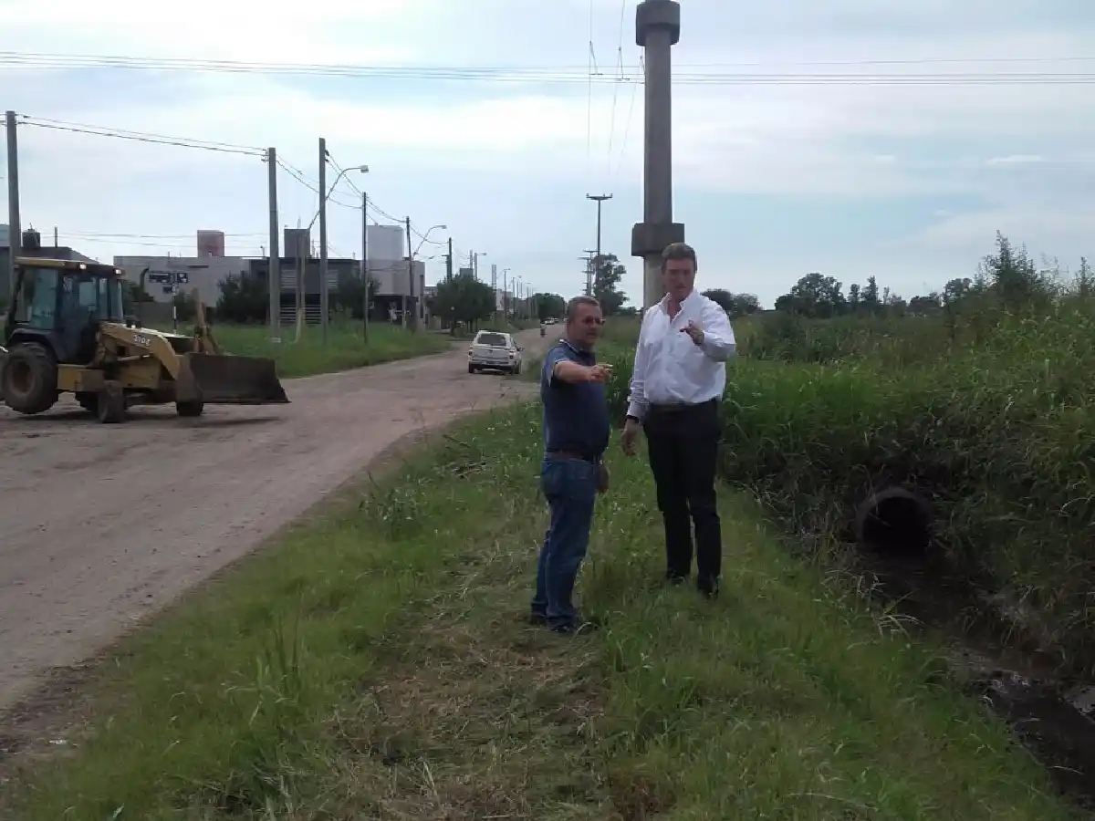 Comenzó importante obra de desagües  pluviales en la zona oeste 