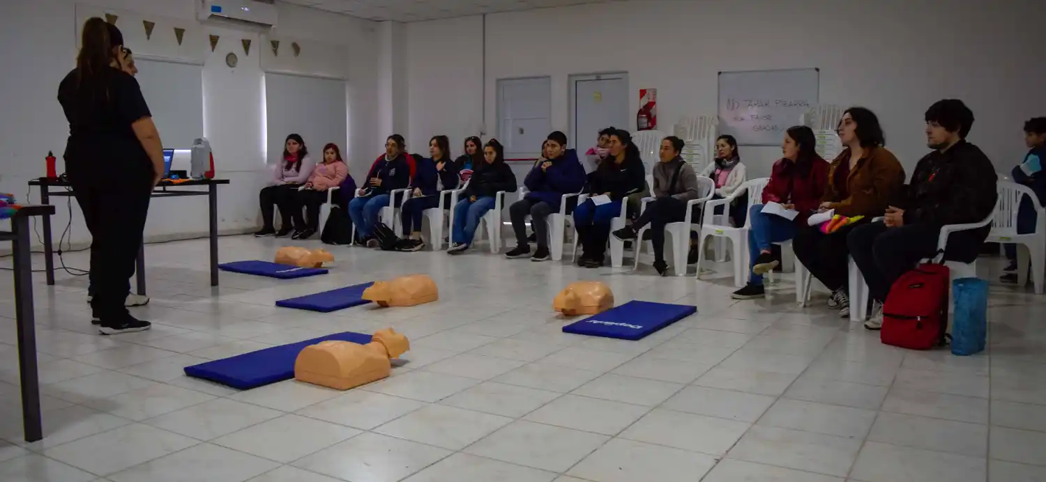 Se brindó un Taller de RCP en el CIC 2
