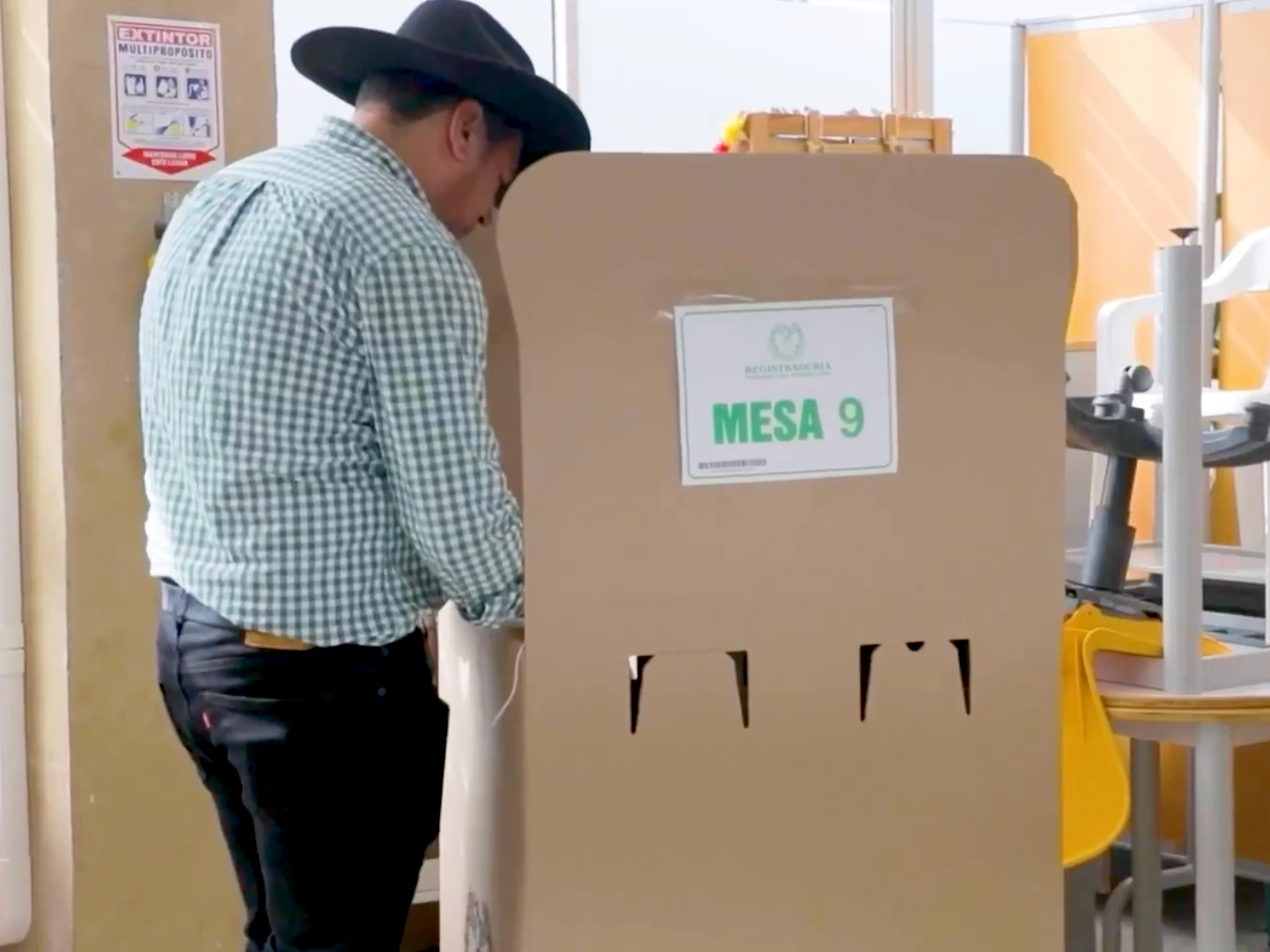 Alertan sobre riesgo electoral en 104 municipios de Colombia