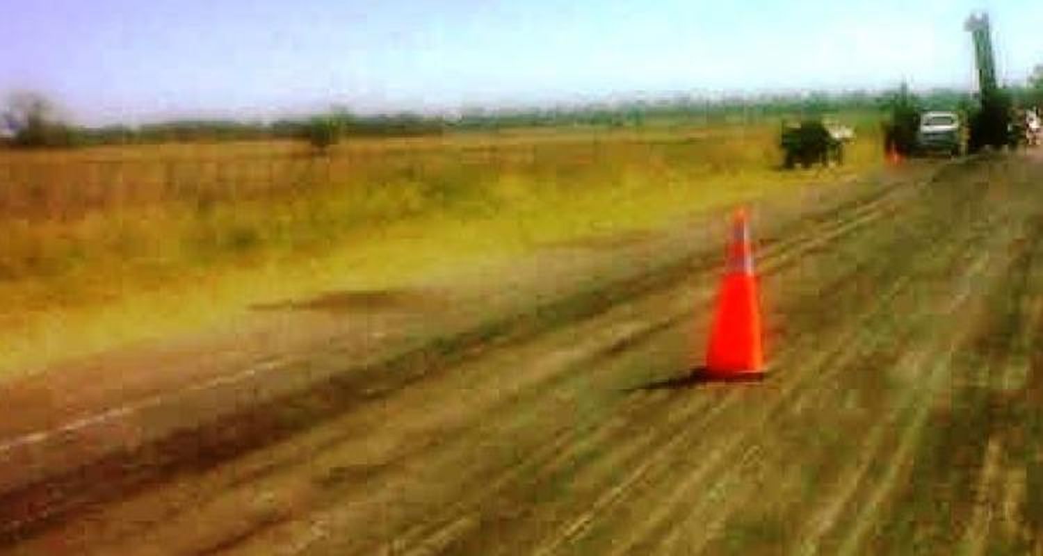 Vialidad trabaja sobre la Ruta 191