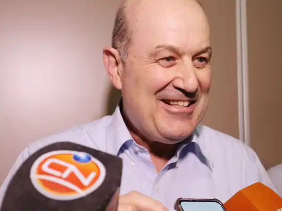 Federico Sturzenegger visitó Concordia y anunció inversiones en infraestructura y apertura de mercados