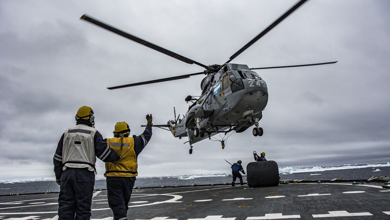 La Armada Argentina abre la licitación para comprar dos helicópteros Sikorsky SH-3H Sea King