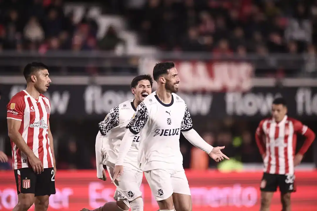 Independiente recibe a Rosario Central en busca de su segundo triunfo consecutivo
