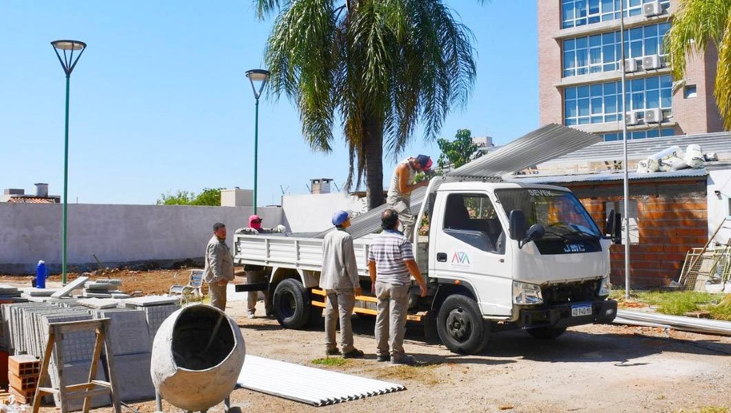 Puesta en valor de la plaza Sol