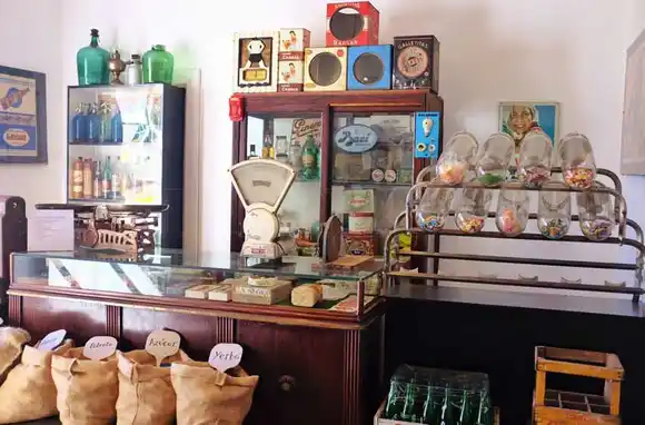 El almacén de mi barrio, la historia viva de los "viejos supermercados"