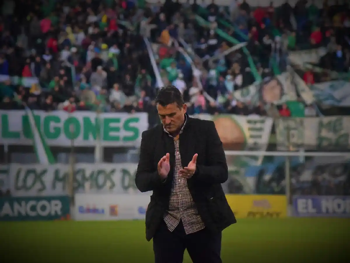 Armando: "Sportivo tiene que jugar de esta manera"