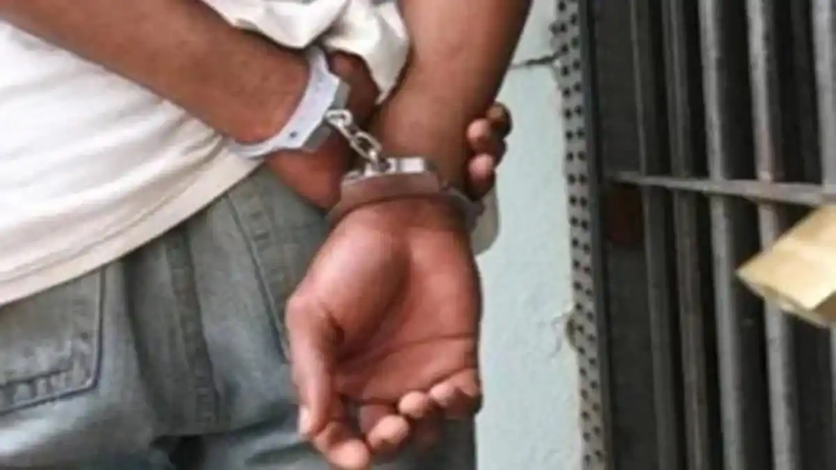 PRESO POR ABERRADO hombre que ofrecía a niños dinero para tocar sus partes íntimas en Lara