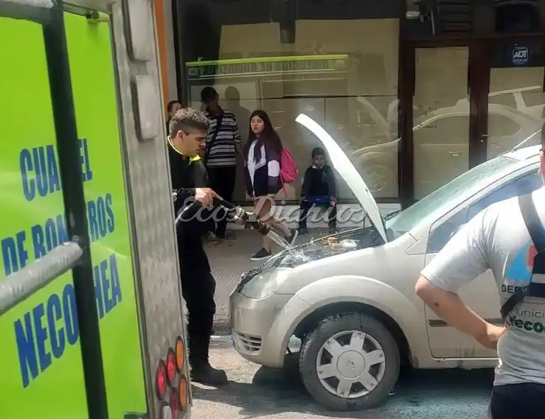 Rápido. Control del siniestro producido ayer en calle 57 entre 60 y 62