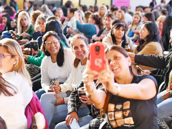 Más de 900 docentes participan del nuevo ciclo del Plan Provincial de Alfabetización en nivel inicial