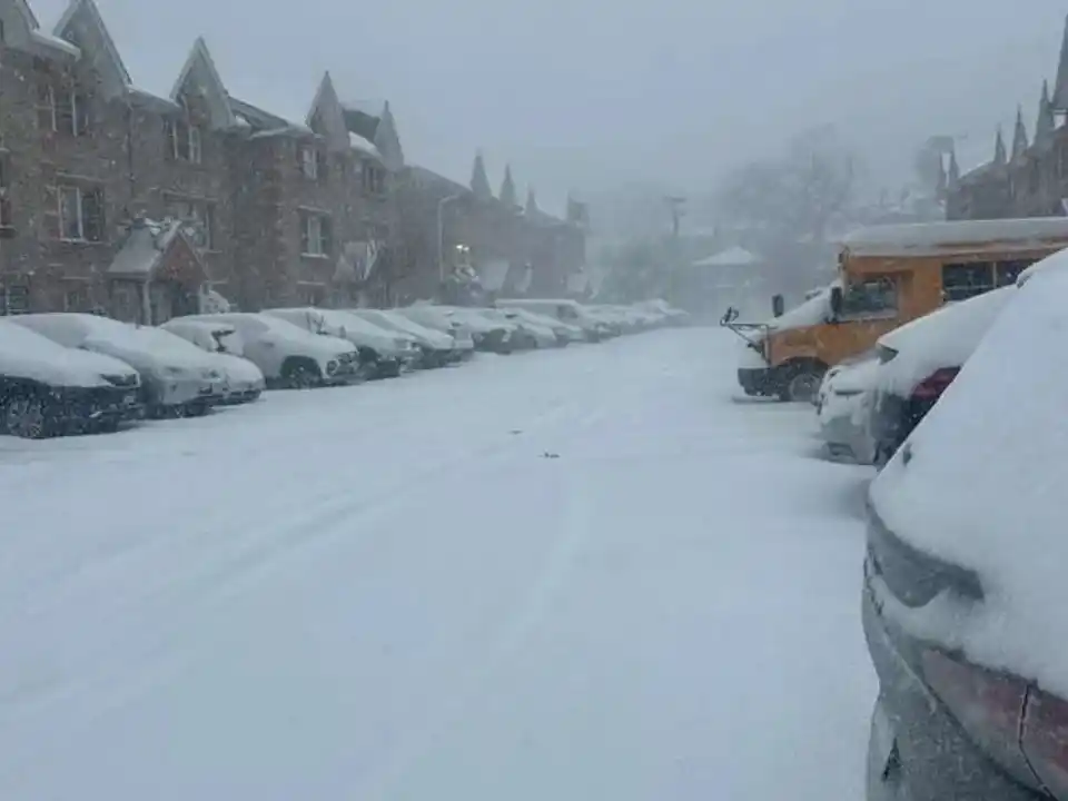 La gran tormenta ya causó al menos 22 muertos en Estados Unidos.