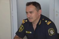 En un Foro de Seguridad cargado de demandas,  el jefe policial se retiró ante las virulentas críticas