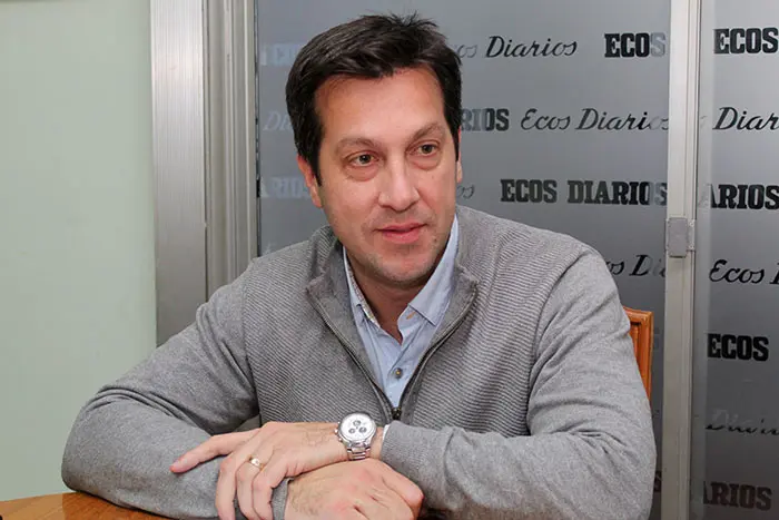 Final de ciclo sin transición y una sociedad expectante