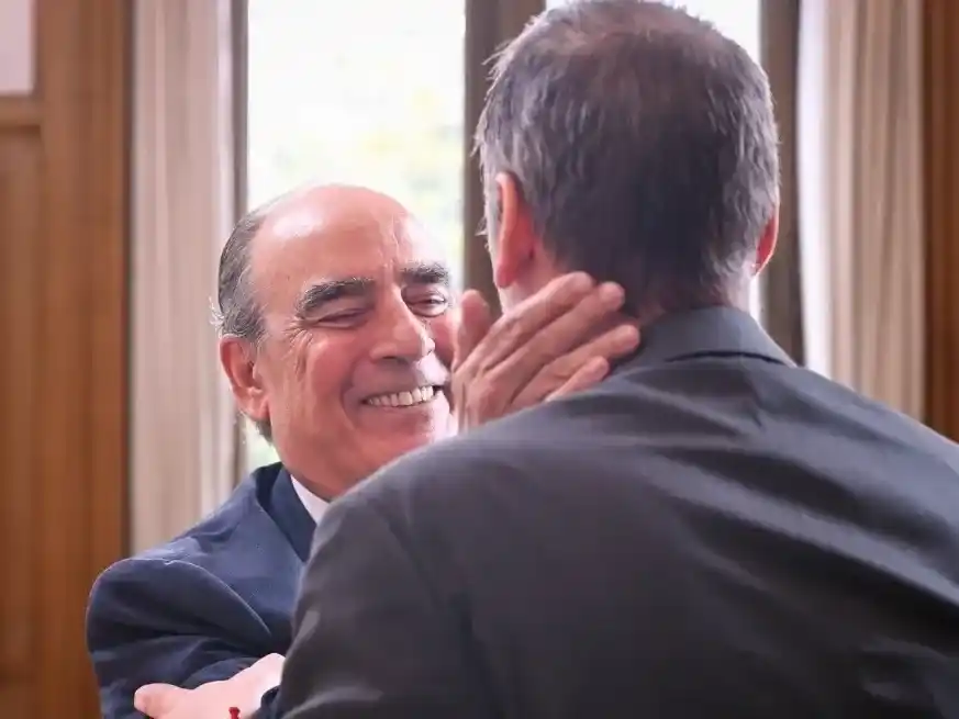 Adorni se quedó con el cargo de Francos y además seguirá como vocero.