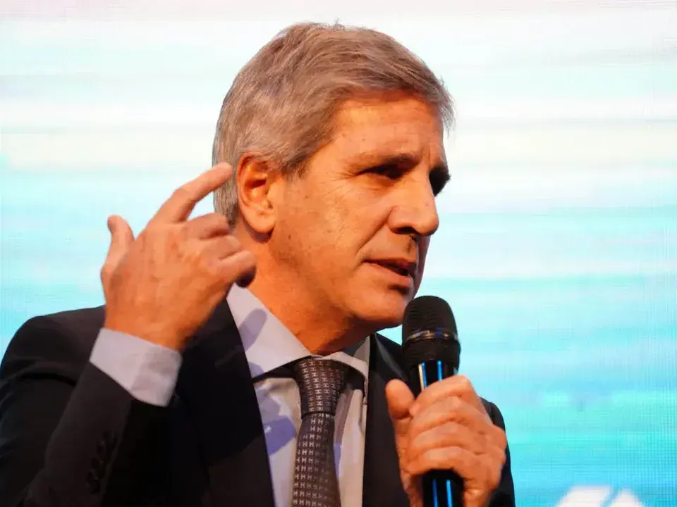 Caputo, ante empresarios de la construcción: “Hay que perderle el miedo a que te vaya mal”