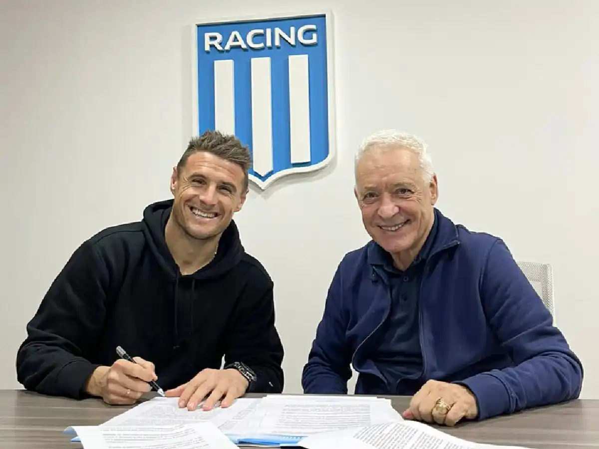 Iván Pillud renovó contrato con Racing 