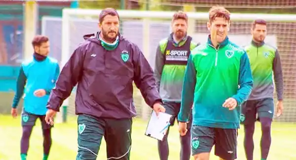 Entre videos y números, Emanuel Russo se prepara para el regreso