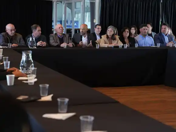 Provincia encabezó la primera convocatoria a la Mesa de Cadena Productiva Naval y Logística