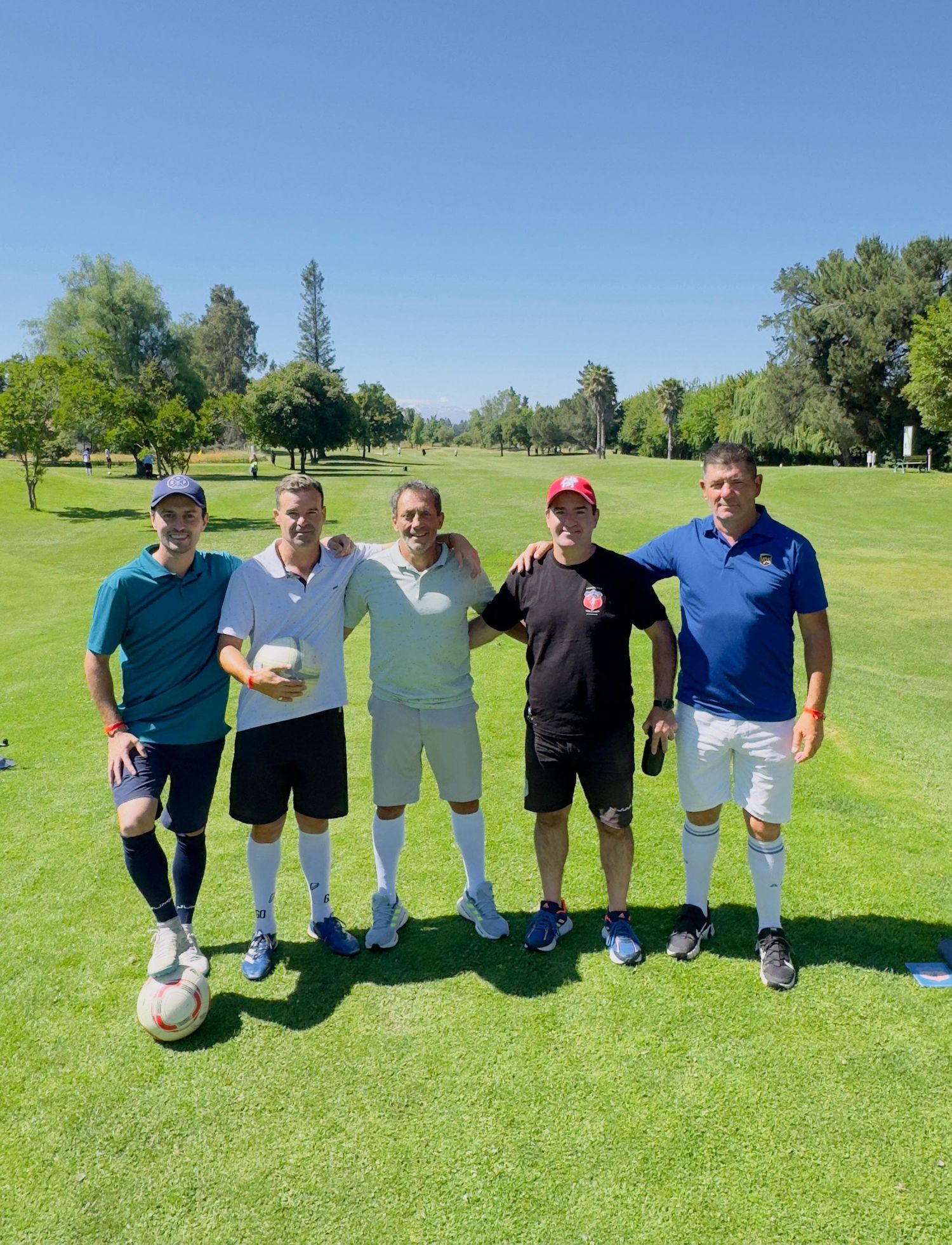 Popovich, Marcos Ghezzi, Olivera, Roberto Ghezzi y Toth; en Chile.