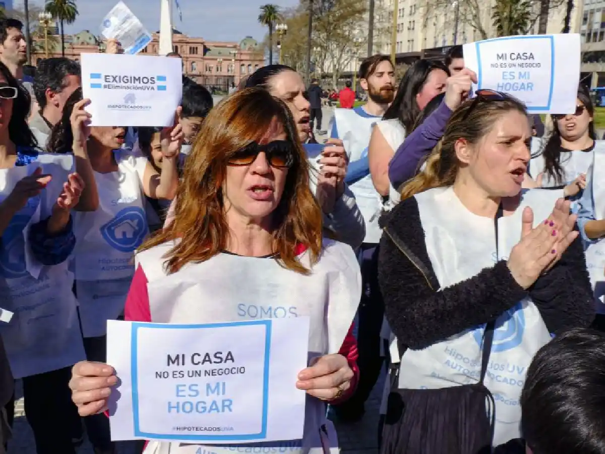 Créditos hipotecarios UVA: el gobierno anunció facilidades para pagar tras el aumento de las cuotas 