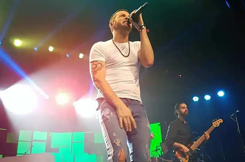 Axel regresó a Rosario para presentar «Volver a Ser»