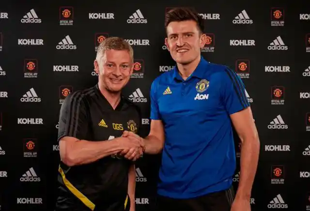 Manchester United pagó 88 millones de euros por el pase de Harry Maguire
