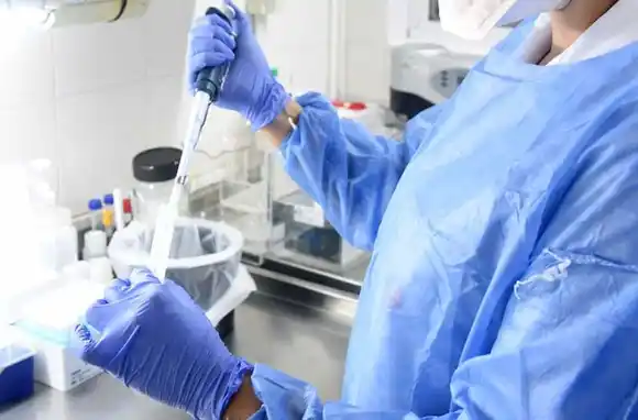 Expertos contratados por la OMS afirman que la pandemia podría haberse evitado