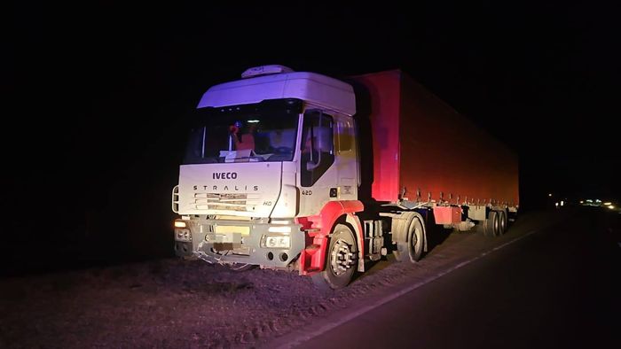 Tragedia en Ruta Provincial N°1: un joven ciclista murió tras chocar contra un camión morteros - 1