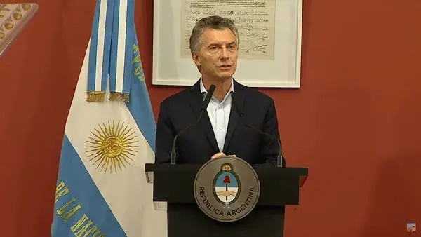 Macri relanzó el programa de las becas Progresar