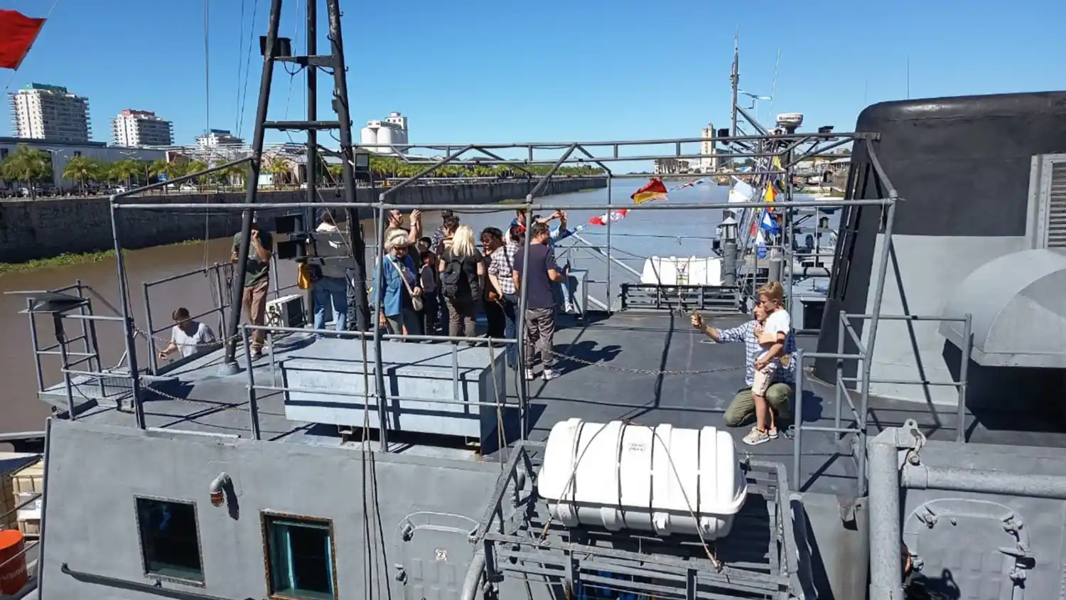 Unidades de la Armada Argentina en el puerto de Santa Fe - 5